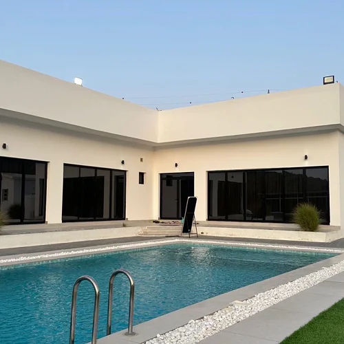 Farmhouse: Mountain view, Modern Bedrooms- Reference Code: FA214