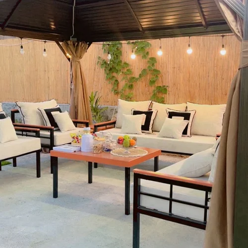 Farmhouse: Mountain view, Modern Bedrooms- Reference Code: FA214